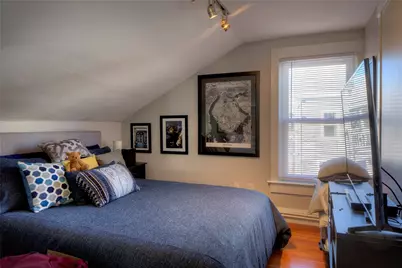 2 Perry Street, Newport, RI 02840 - Photo 30