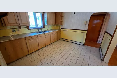 20 Intervale Avenue, North Providence, RI 02911 - Photo 4