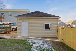 85 Bayview Ave, Bristol, RI 02809 - Photo 46