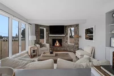 1705 Wampanoag Trail, Barrington, RI 02806 - Photo 10