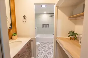 400 Angell St, Providence, RI 02906 - Photo 12