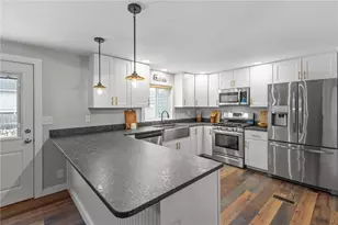 135 N Brayton Rd, Tiverton, RI 02878 - Photo 16