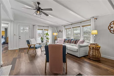 135 North Brayton Road, Tiverton, RI 02878 - Photo 4