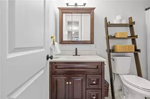 135 N Brayton Rd, Tiverton, RI 02878 - Photo 14