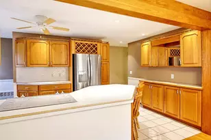 98 Iroquois Rd, Cumberland, RI 02864 - Photo 18