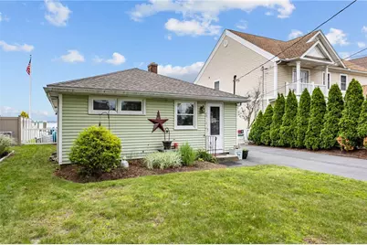 75 Charlotte Drive, East Greenwich, RI 02818 - Photo 2