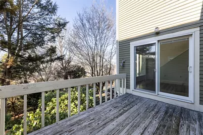 37 Pratt Street, Providence, RI 02906 - Photo 20