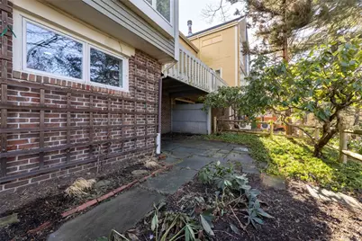 37 Pratt Street, Providence, RI 02906 - Photo 38