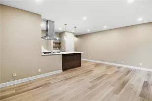 388 S Main St, Providence, RI 02906 - Photo 4