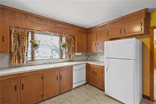 15 Cranberry Rd, North Providence, RI 02904 - Photo 14