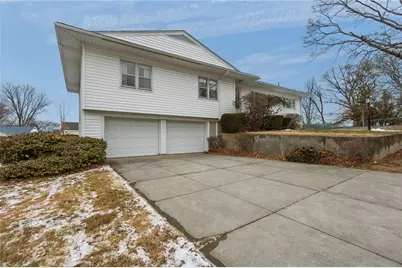 15 Cranberry Road, North Providence, RI 02904 - Photo 2