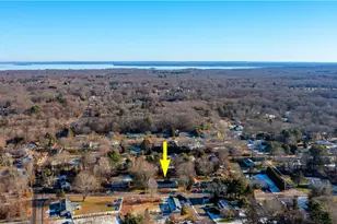 38 Greenwood Rd, North Kingstown, RI 02852 - Photo 4