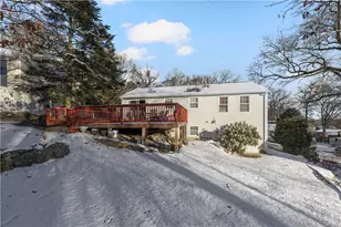 26 Smith St, Lincoln, RI 02865 - Photo 6