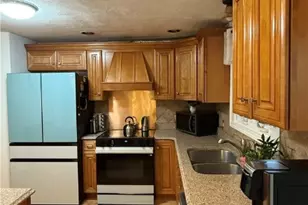 3 Vineland Ave, North Providence, RI 02911 - Photo 8