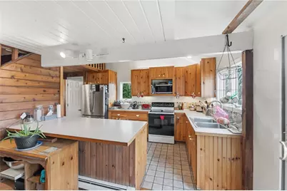 4 Lakeside Drive, Narragansett, RI 02882 - Photo 10