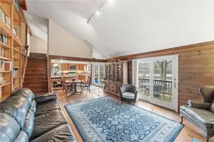 4 Lakeside Dr, Narragansett, RI 02882 - Photo 8