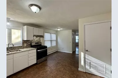 35 Lancashire Street, Providence, RI 02908 - Photo 4