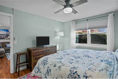 70 Carroll Avenue #310, Newport, RI 02840 - Photo 18