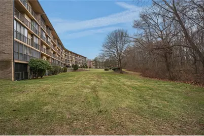 650 East Greenwich Avenue #B5 211, West Warwick, RI 02898 - Photo 20