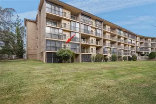 650 E Greenwich Ave, West Warwick, RI 02898 - Photo 40