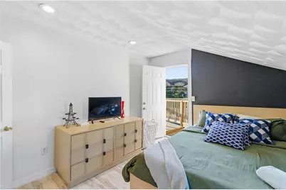 54 Silver Lake Avenue, Providence, RI 02909 - Photo 22