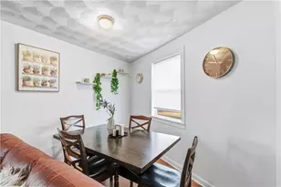 54 Silver Lake Ave, Providence, RI 02909 - Photo 4