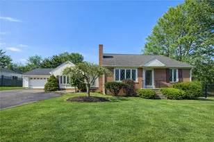 299 W Allenton Rd, North Kingstown, RI 02852 - Photo 2