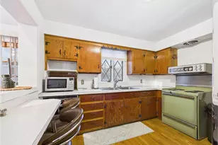 299 W Allenton Rd, North Kingstown, RI 02852 - Photo 14