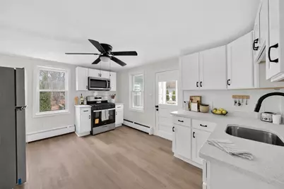 220 Francis Avenue, North Providence, RI 02904 - Photo 6