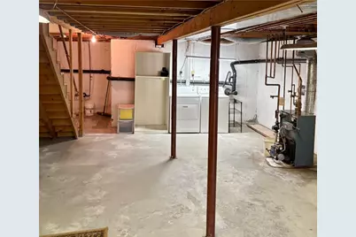 62 Governors Hill #572, West Warwick, RI 02893 - Photo 40