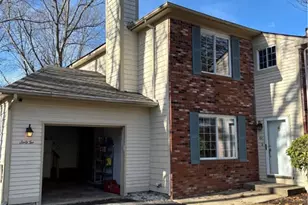 62 Governors Hill, West Warwick, RI 02893 - Photo 4