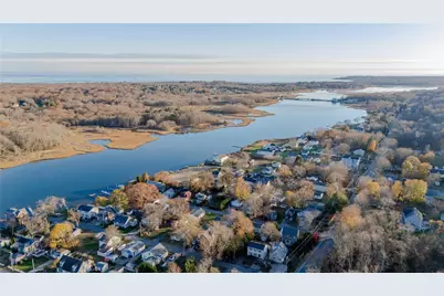 13 Wakefield Avenue, South Kingstown, RI 02879 - Photo 36