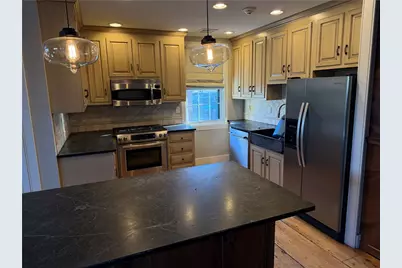 31 Bradford Street #1, Bristol, RI 02809 - Photo 18