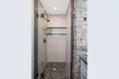 70 Ellen Lane, Cranston, RI 02921 - Photo 10