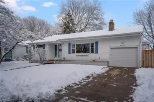 38 Baldino Dr, Cranston, RI 02920 - Photo 36