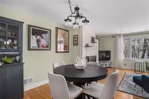 38 Baldino Dr, Cranston, RI 02920 - Photo 10