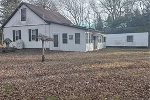15 Airport Rd, Coventry, RI 02816 - Photo 2