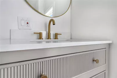 97 Lenox Avenue, Providence, RI 02907 - Photo 34