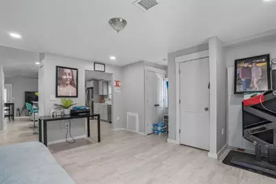 1537 Providence Pike, North Smithfield, RI 02896 - Photo 14