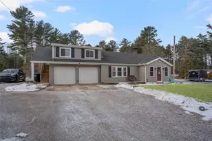 1537 Providence Pike, North Smithfield, RI 02896 - Photo 2