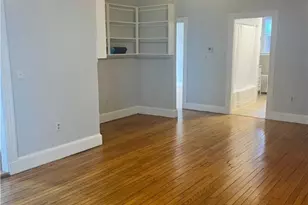 9 Sherman St, Newport, RI 02840 - Photo 8