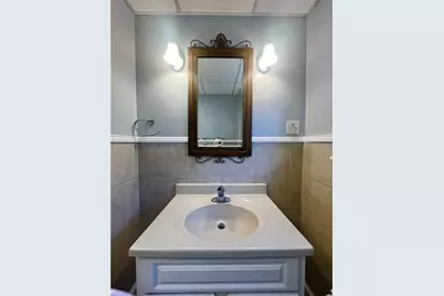 9 Sherman Street #1L, Newport, RI 02840 - Photo 18