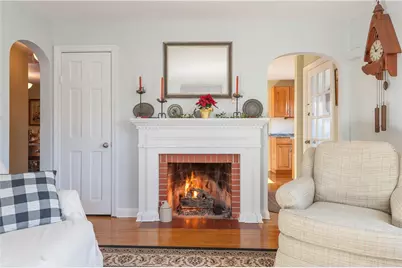 77 Pinecrest Drive, Pawtucket, RI 02861 - Photo 8
