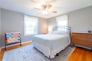 77 Pinecrest Dr, Pawtucket, RI 02861 - Photo 20