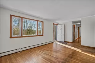 370 Maple Valley Rd, Coventry, RI 02816 - Photo 6