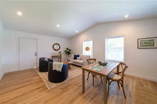 32 Exchange St, East Greenwich, RI 02818 - Photo 12