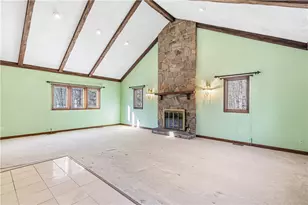 22 Angell Rd, Scituate, RI 02857 - Photo 8