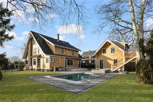14 Kay Blvd, Middletown, RI 02842 - Photo 2