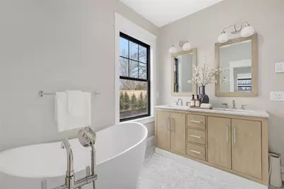 14 Kay Boulevard, Middletown, RI 02842 - Photo 24