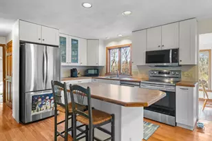 170 Weathervane Rd, South Kingstown, RI 02879 - Photo 16